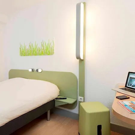 Hotel Ibis Budget Est Montimaran